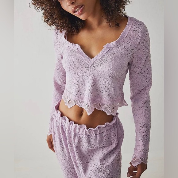 Free People Cloud Ride
Lounge Set / Brushed Lilac - Picture 3 of 5